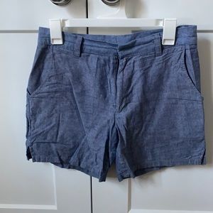 Mens AA 5” short with slitted sides